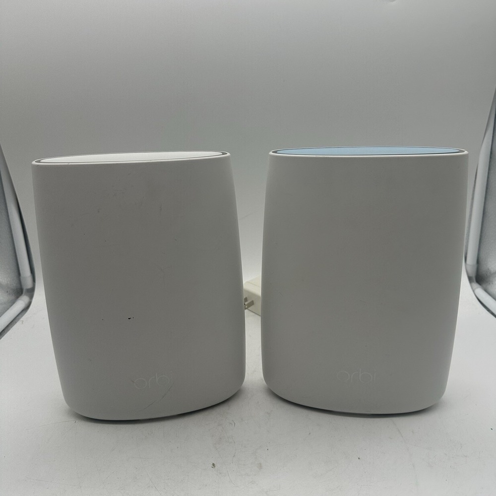 Netgear Orbi Mesh Tri-band AC3000 Router RBR50 Router with RBS50 Satellite - Picture 1 of 6